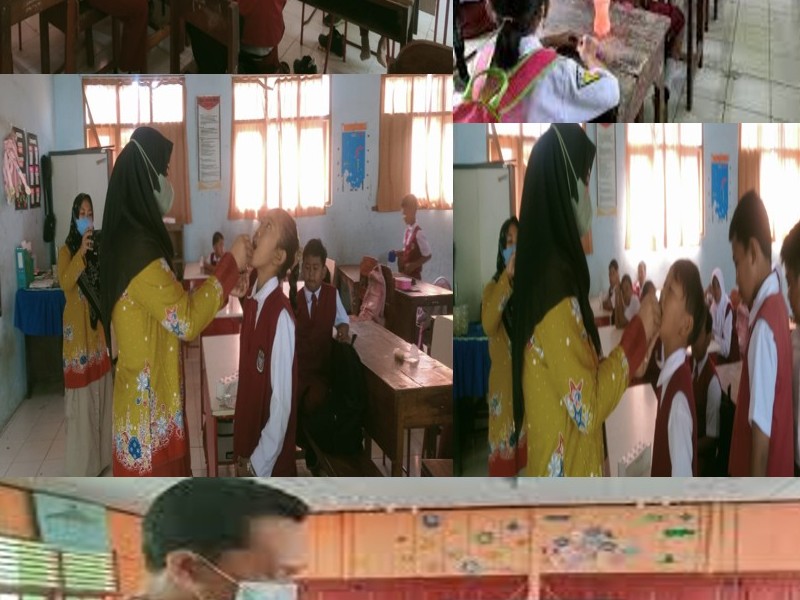 PEMBERIAN OBAT CACING DARI PUSKESMAS KE SDN 2 SOPET